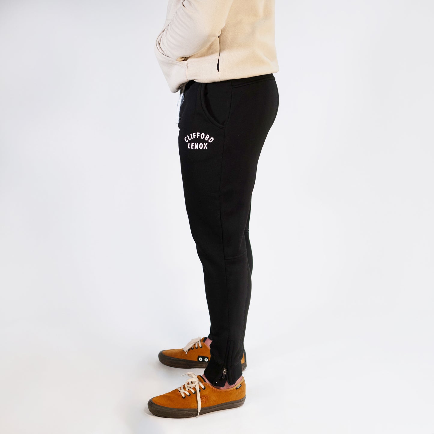The Daily Jogger // Black