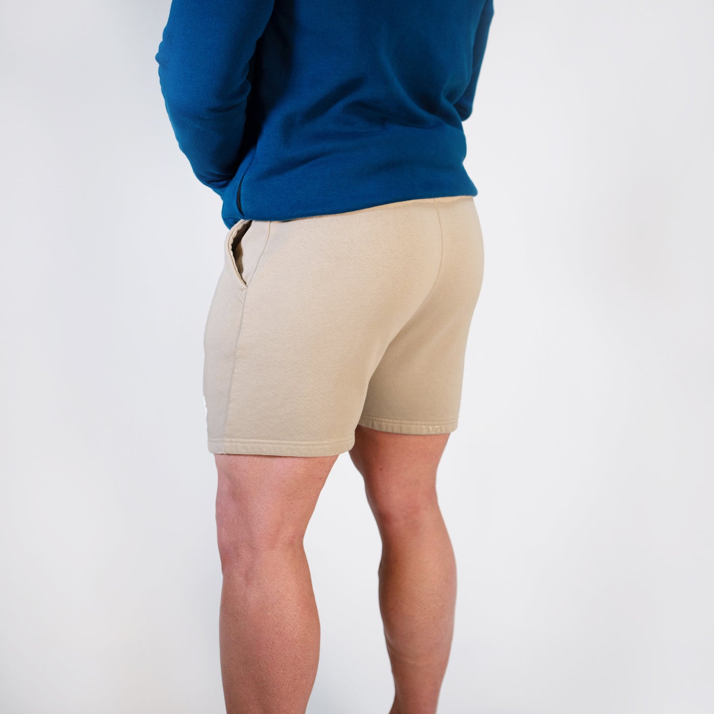 The Daily Short // Feather Grey