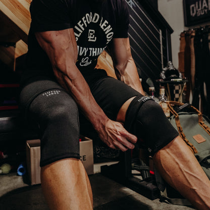 Knee Sleeves // Black