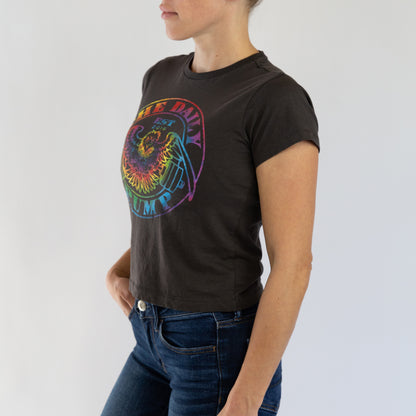 Women's Daily Pump Tie-Dye Logo High Waisted Tee // Charcoal